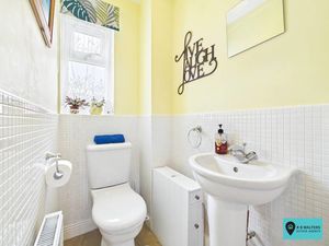 WC- click for photo gallery